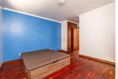 Apartamento T3 para Venda em Caniço