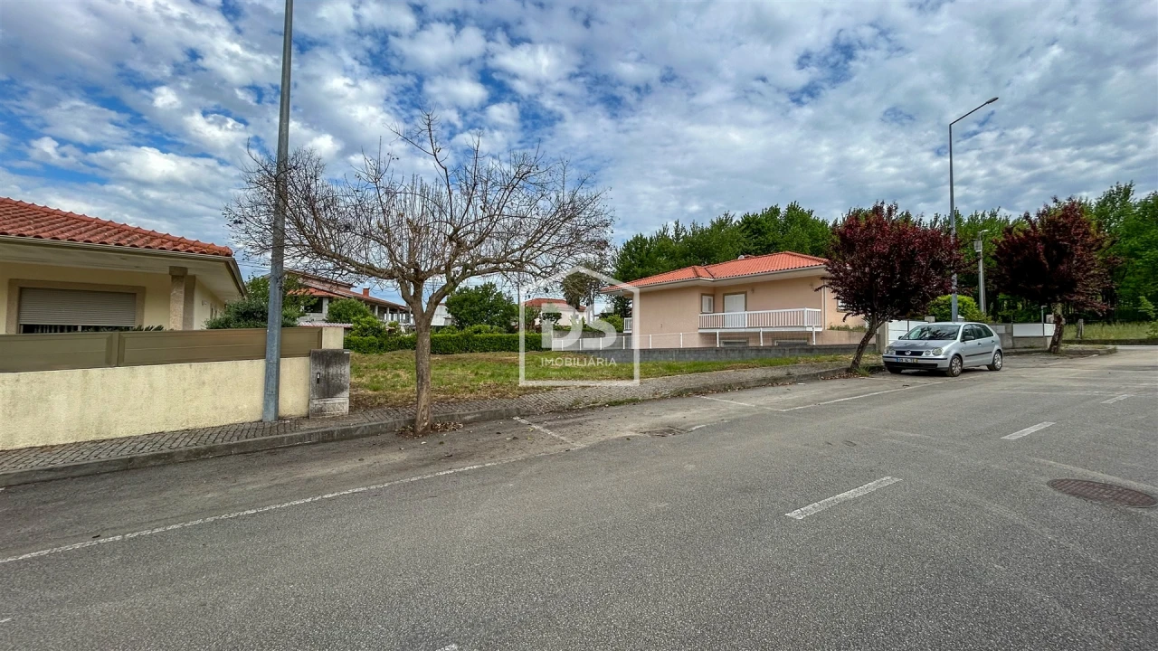 Terreno para Venda em Real Foto 4