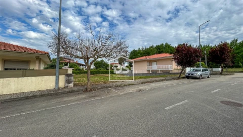 Terreno para Venda em Real