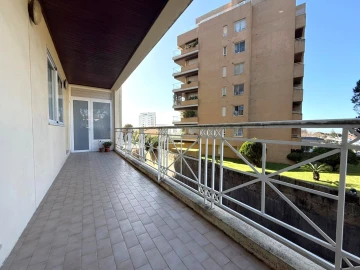 Apartamento T4 para Venda em Aldoar, Foz do Douro e Nevogilde