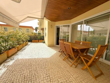 Apartamento T4 para Venda em Aldoar, Foz do Douro e Nevogilde