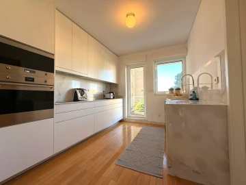 Apartamento T4 para Venda em Aldoar, Foz do Douro e Nevogilde