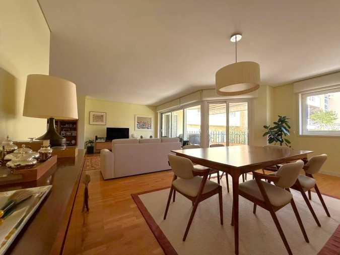 Apartamento T4 para Venda em Aldoar, Foz do Douro e Nevogilde Foto 6