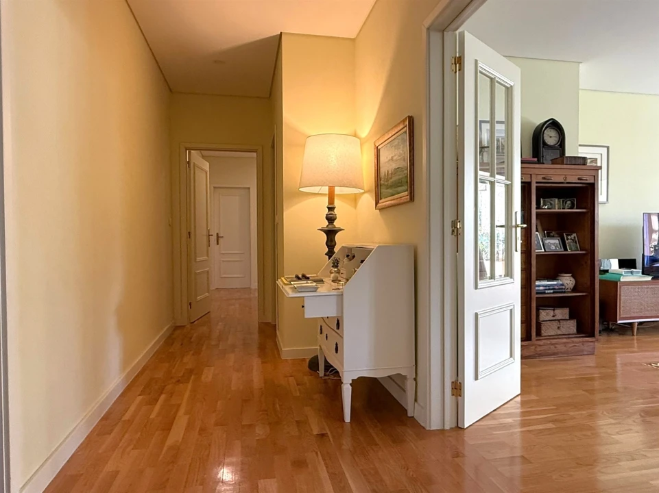 Apartamento T4 para Venda em Aldoar, Foz do Douro e Nevogilde Foto 8