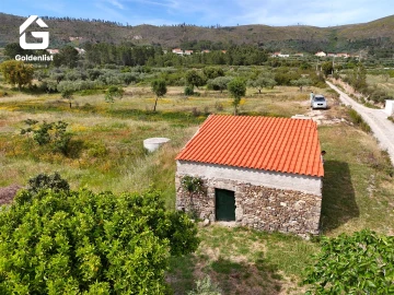Quinta T0 para Venda em Vale de Prazeres e Mata da Rainha