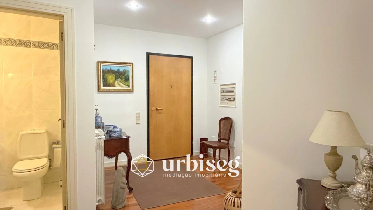 Apartamento T3 para Venda em Buarcos Foto 6