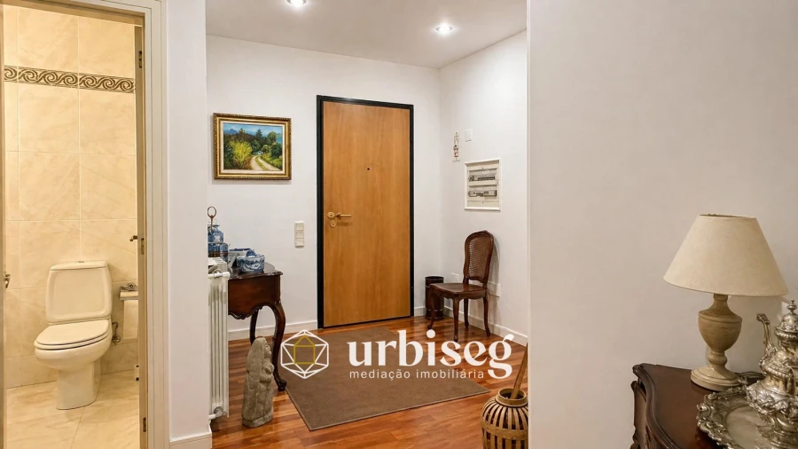 Apartamento T3 para Venda em Buarcos Foto 11