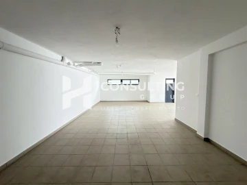 Moradia T5 para Venda em Laranjeiro e Feijó