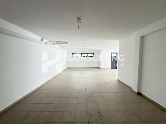 Moradia T5 para Venda em Laranjeiro e Feijó Foto 16