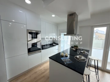 Apartamento T3 para Venda em Benfica