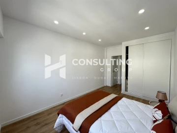 Apartamento T3 para Venda em Benfica