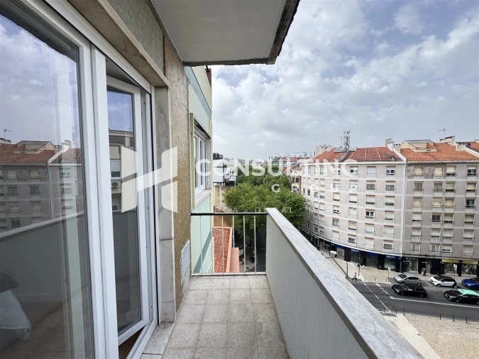Apartamento T3 para Venda em Benfica Foto 27