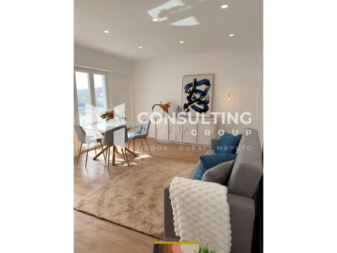 Apartamento T3 para Venda em Benfica Foto 2