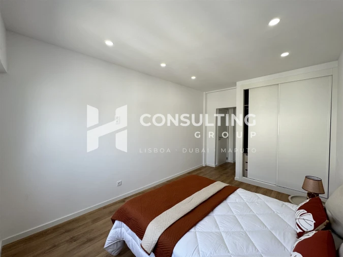 Apartamento T3 para Venda em Benfica Foto 35