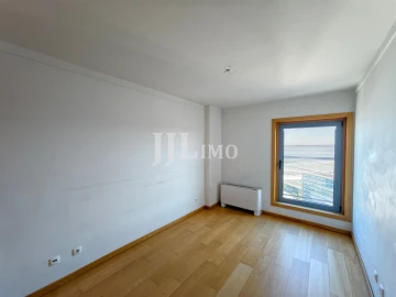 Apartamento T2 para Venda em Parque das Nações
