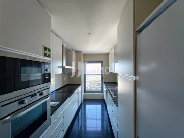 Apartamento T2 para Venda em Parque das Nações