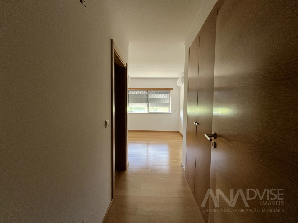 Apartamento T3 para Arrendamento em Viseu Foto 16