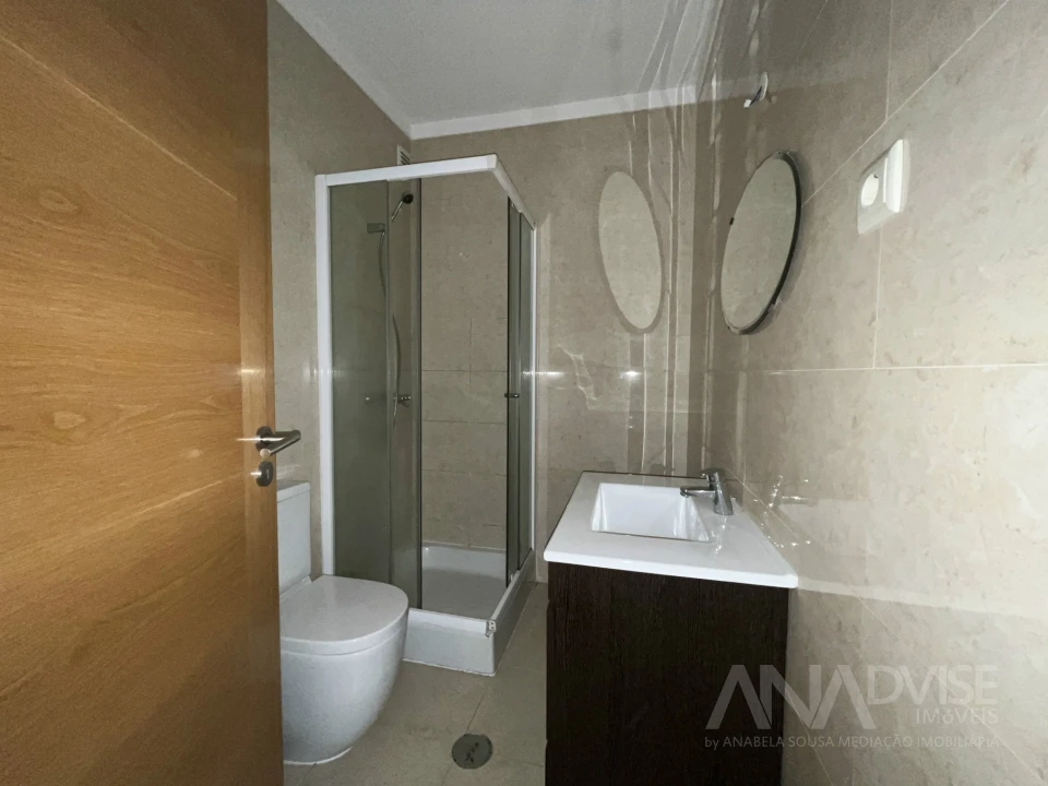 Apartamento T3 para Arrendamento em Viseu Foto 17