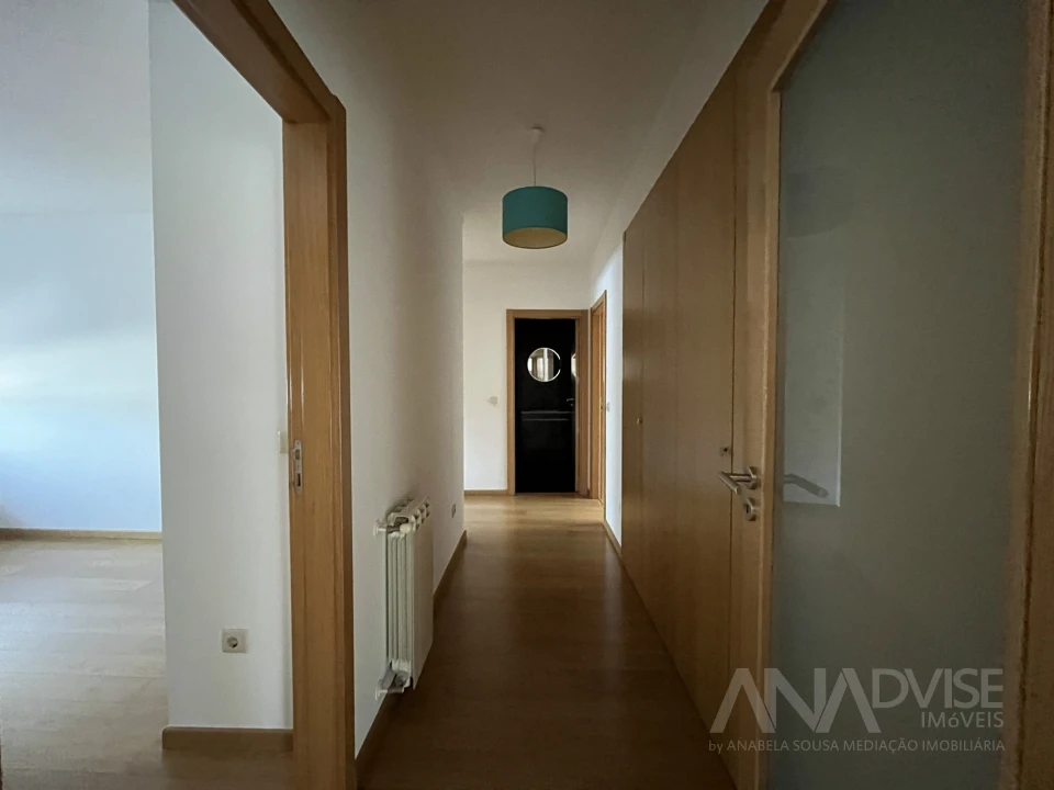 Apartamento T3 para Arrendamento em Viseu Foto 12