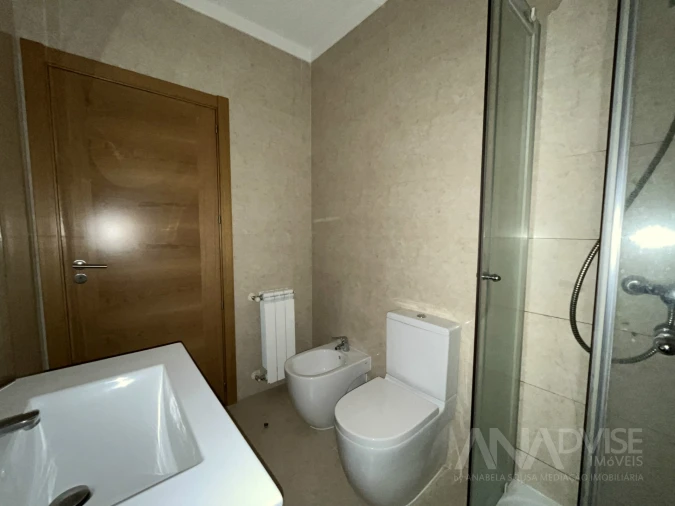 Apartamento T3 para Arrendamento em Viseu Foto 19