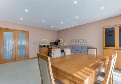 Apartamento T2 para Venda em Touguinha e Touguinhó