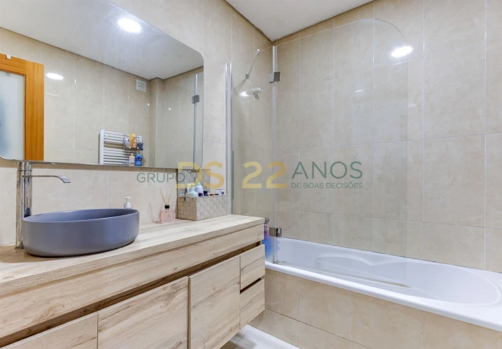 Apartamento T2 para Venda em Touguinha e Touguinhó Foto 14