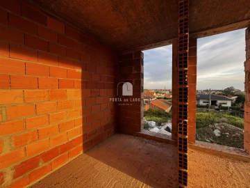 Moradia T4 para Venda em Canidelo