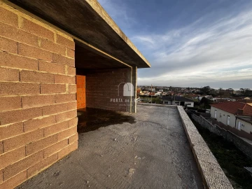 Moradia T4 para Venda em Canidelo