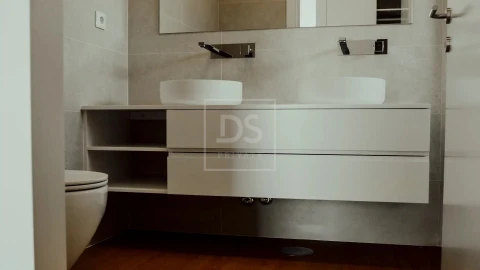 Apartamento T3 para Venda em Ferreiros e Gondizalves