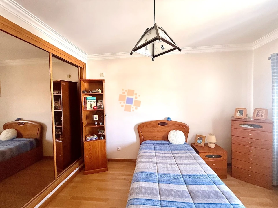 Apartamento T3 para Venda em Laranjeiro e Feijó Foto 17