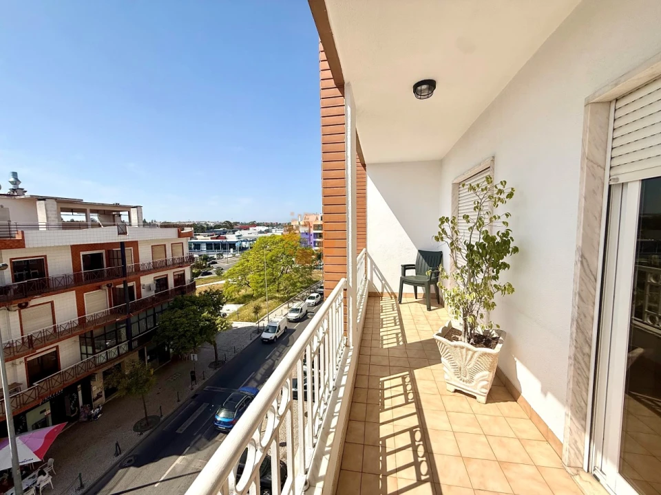 Apartamento T3 para Venda em Laranjeiro e Feijó Foto 7