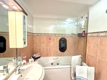 Apartamento T3 para Venda em Laranjeiro e Feijó