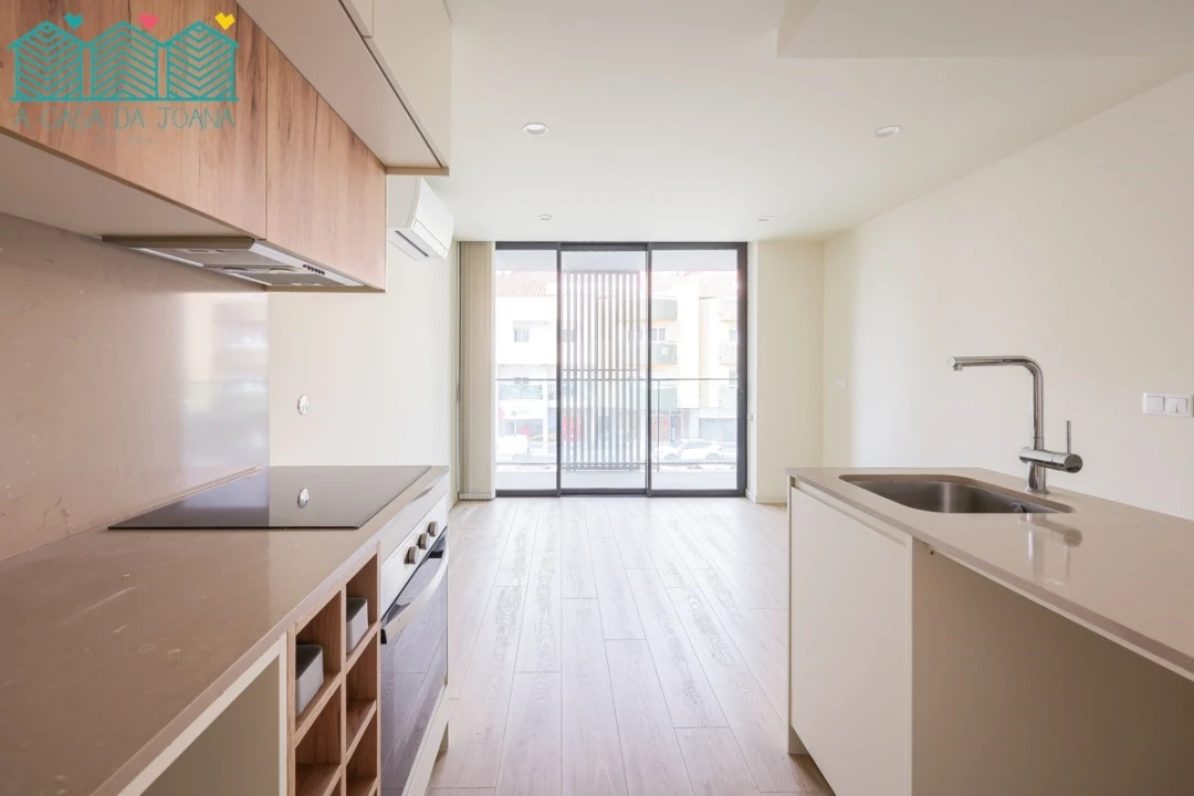 Apartamento T1 para Arrendamento em São Bernardo Foto 1