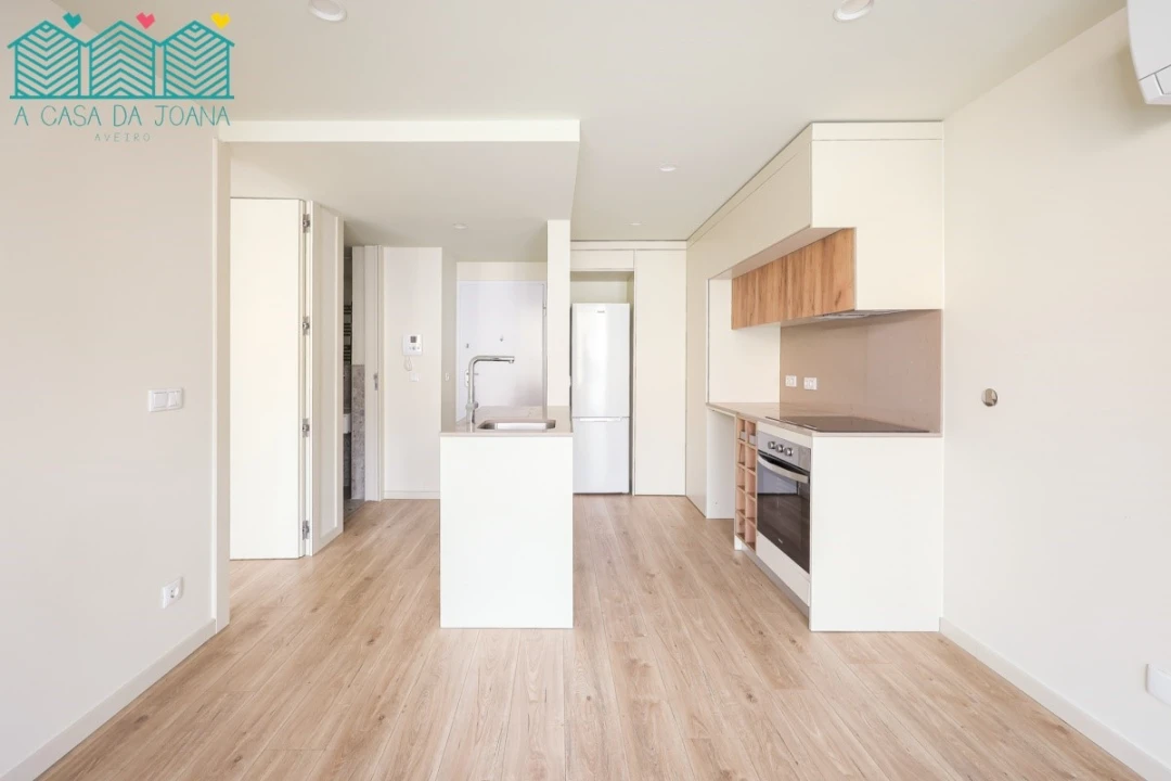 Apartamento T1 para Arrendamento em São Bernardo Foto 6