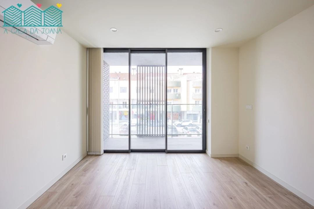Apartamento T1 para Arrendamento em São Bernardo Foto 7