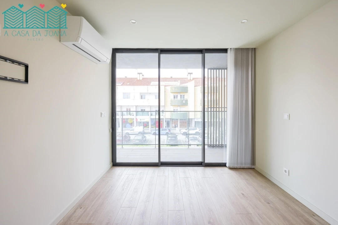 Apartamento T1 para Arrendamento em São Bernardo Foto 13