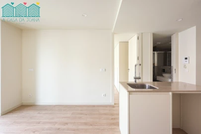 Apartamento T1 para Arrendamento em São Bernardo