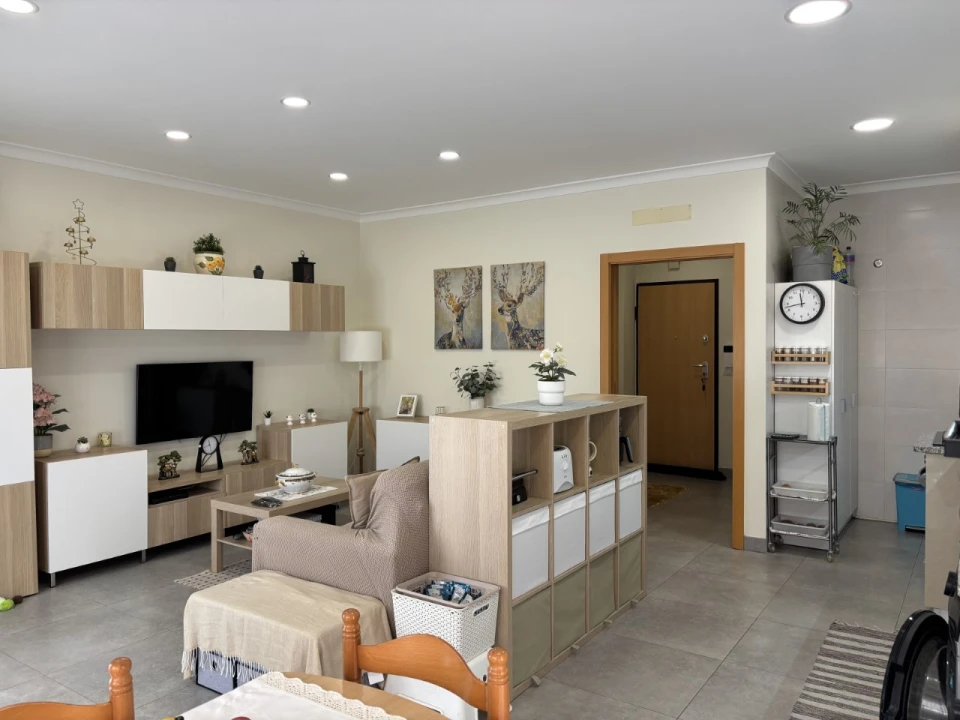 Apartamento T3 para Venda em Loures Foto 1