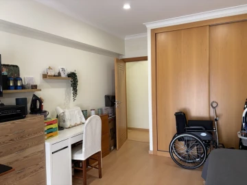 Apartamento T3 para Venda em Loures
