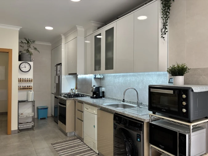 Apartamento T3 para Venda em Loures Foto 3
