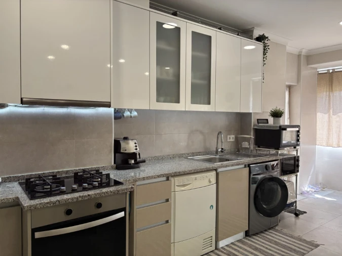 Apartamento T3 para Venda em Loures Foto 5
