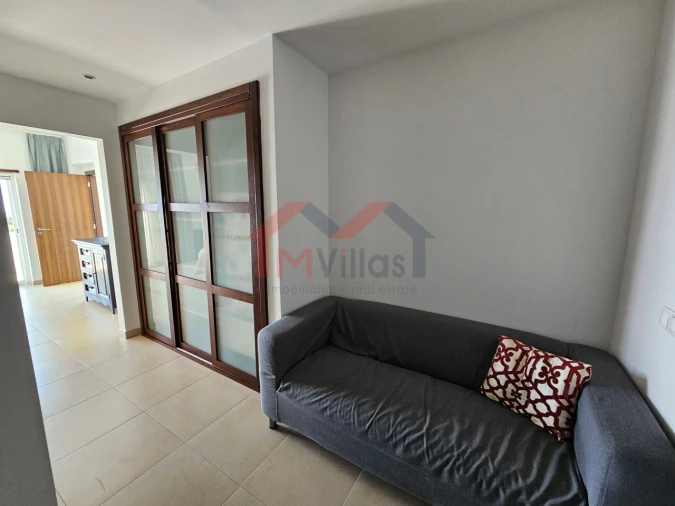 Moradia T4 para Venda em Loule (São Sebastião) Foto 24