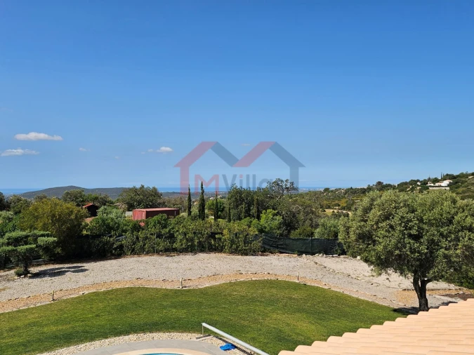Moradia T4 para Venda em Loule (São Sebastião) Foto 43