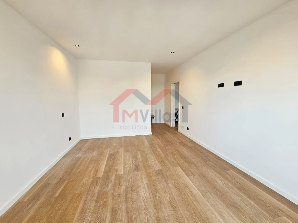 Apartamento T3 para Venda em Loule (São Clemente) Foto 18