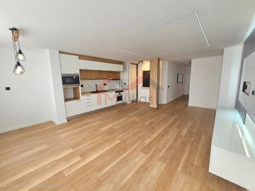 Apartamento T3 para Venda em Loule (São Clemente)