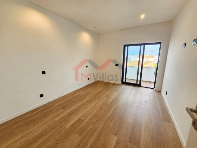 Apartamento T3 para Venda em Loule (São Clemente) Foto 10