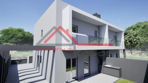 Moradia T4 para Venda em Fernao Ferro