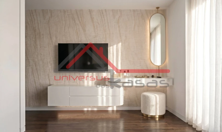 Moradia T4 para Venda em Fernao Ferro Foto 15