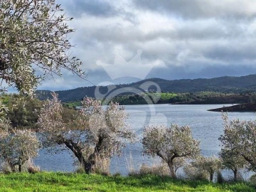 Terreno para Venda em Amieira e Alqueva