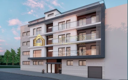 Apartamento T3 para Venda em Charneca de Caparica e Sobreda